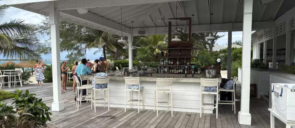 First Impressions When You Arrive on Barefoot Cay