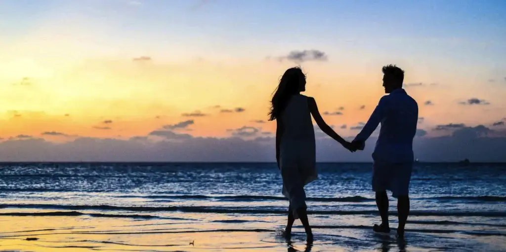 Honeymoon Resort Vibes